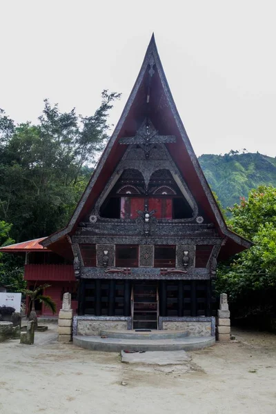 Sumatra Indonésie Septembe 2017 Maison Traditionnelle Ethnique Batak Dans Lac — Photo