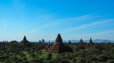 Myanmar 'daki Bagan tapınakları