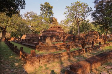 Bir kraliyet tapınağın kalıntıları Kamphaeng Phet Eyaleti'nde tapınaktır eyaletteki en önemli bir tarihi merkezi