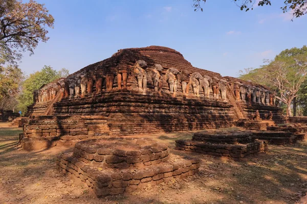 Antigua Estatua Elefante Wat Chang Rop Kamphaeng Phet Historical Park — Foto de Stock
