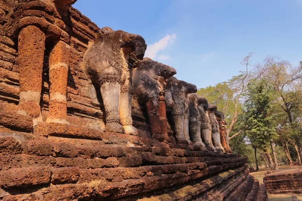 Vecchia Statua Elefante Wat Chang Rop Kamphaeng Phet Historical Park — Foto Stock