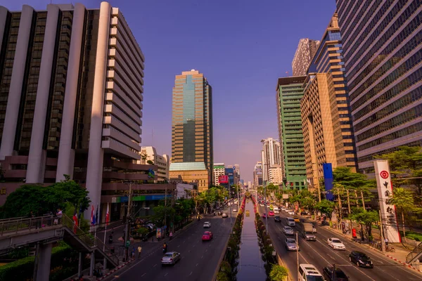 Bangkok Tailandia Abril 2017 Paisaje Urbano Del Moderno Edificio Oficinas —  Fotos de Stock