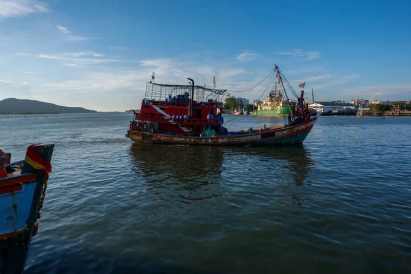 Barco Pesca Lago Songkla Atardecer — Foto de Stock