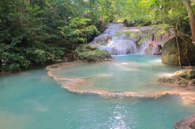 erawan şelalesi Tayland 'da güzel şelaleler