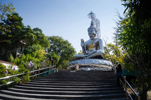 Rostfri Kyrka Och Buddha Staty Paklam Khakhaeng Temple — Stockfoto