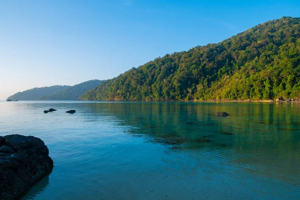 Mar Isla Tropical Isla Surin Tailandia — Foto de Stock