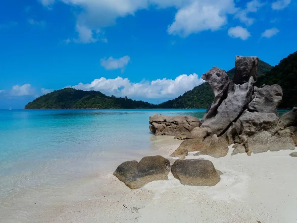 Pláž Tropické Moře Surin Island Provincie Phang Nga Thajsko — Stock fotografie