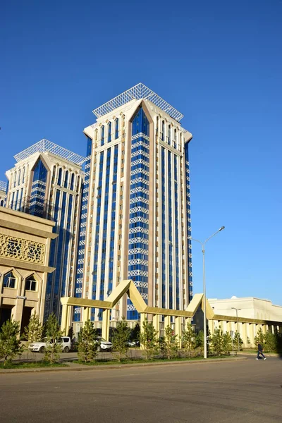 Astana, Kasachstan - modernes Wohnhaus — Stockfoto