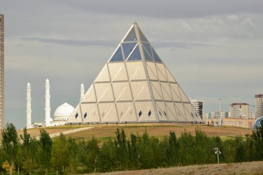 Astana (Nur-Sultan), Kazakistan 'ın başkenti Astana' daki PYRAMID (Nur-Sultan)