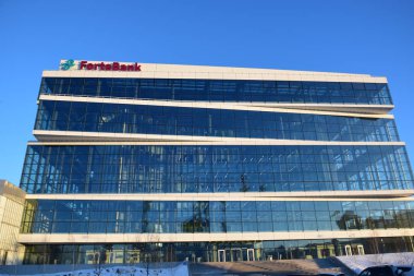 Astana (Nur-Sultan), Kazakistan - Kazakistan 'ın başkenti Astana' da (Nur-Sultan) modern binaların manzarası