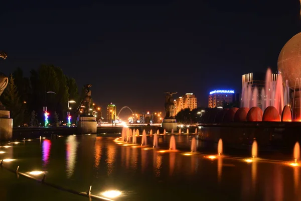 Éjszakai Kilátással Astana Kazahsztán Fővárosa Házigazdája Expo 2017 — Stock Fotó