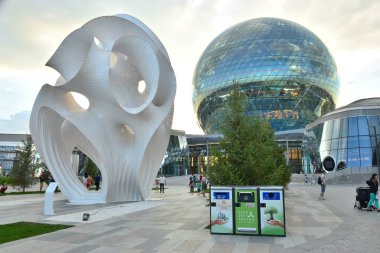 Astana, Kazakistan, 2017, 27 Temmuz - Expo sergi görünümü 