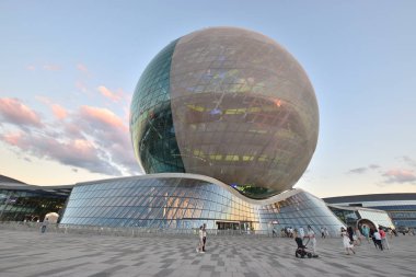 Astana, Kazakistan, 2017, 27 Temmuz - Expo sergi görünümü 
