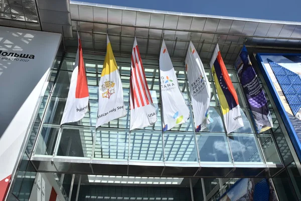 Astana, Kazakistan, 2017, 27 Temmuz - Expo sergi görünümü 