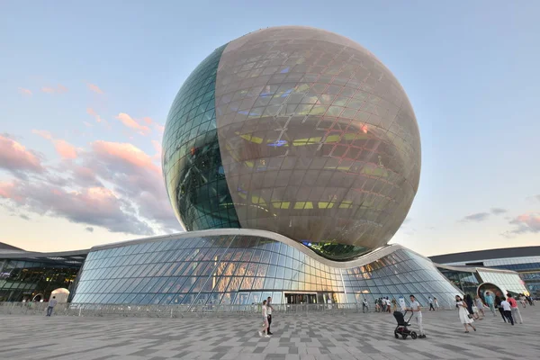 Astana, Kazakistan, 2017, 27 Temmuz - Expo sergi görünümü 