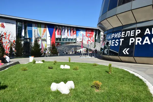 Astana, Kazachstan, 2017, 27 lipca - widok na wystawie Expo — Zdjęcie stockowe
