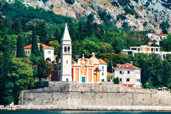 Blick Vom Meer Auf Die Stadt Kotor Und Die Kirche — Stockfoto