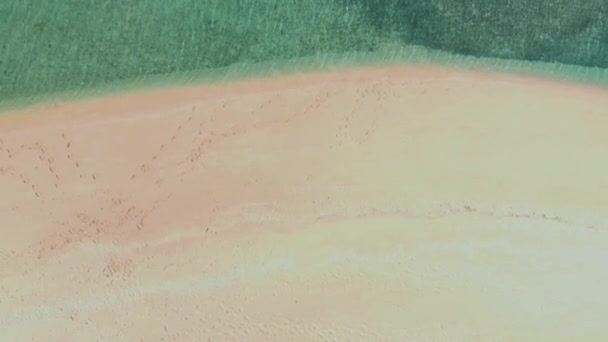 Paysage Tropical Plage Sable Blanc Récifs Coralliens Petit Bateau Entouré — Video