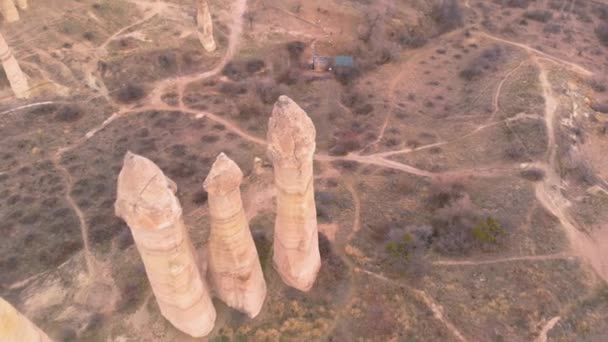 Letecký Sopečný Údolí Krajina Pohled Pohádkové Komíny Milovníky Kopce Cappadocia — Stock video