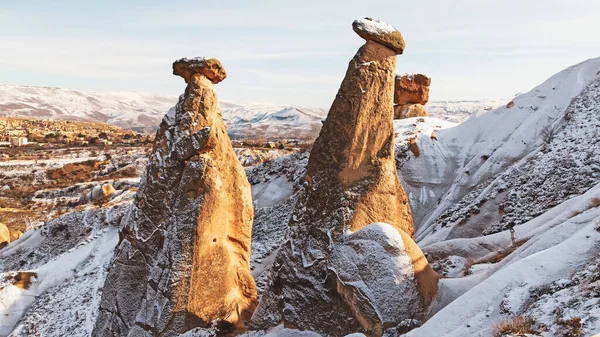 아름다운 화강암 카파도키아에서 화산암 형성을 이루고 카파도키아에서 — 스톡 사진