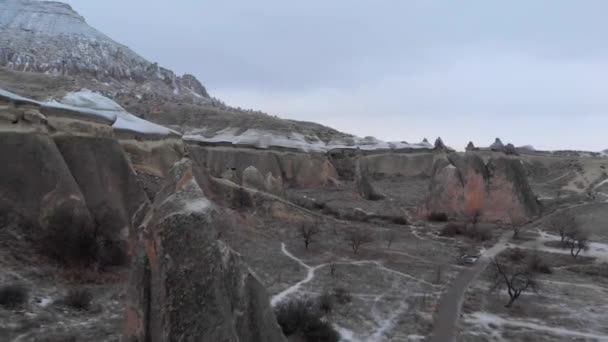 Flygvulkaniska Landskap Fairy Skorstenar Vid Pasabag Dalen Munkar Kappadokien Turkiet — Stockvideo