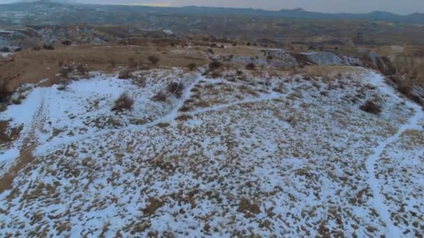 Paisaje Nevado Aéreo Red Valley Rose Valley Atardecer Capadocia Turquía — Vídeo de stock