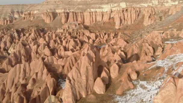 Verbazingwekkende Landschapsbeelden Van Red Valley Met Zijn Spectaculaire Rotsformaties Cappadocië — Stockvideo