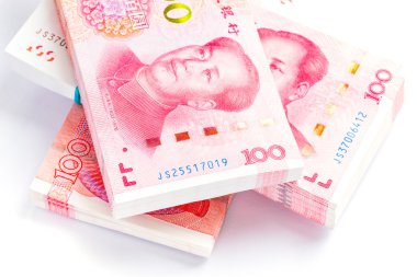 Yüz Çin kağıt destesi.