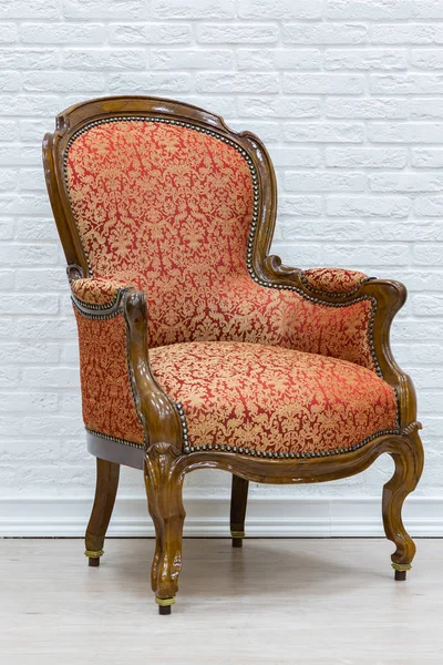 Oude vintage Luxe fauteuil. — Stockfoto