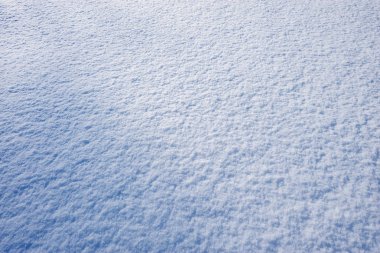 Rüzgârla oluşan kar yığını yüzey sabah.