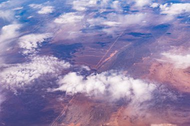 Görüş renkli dağların.