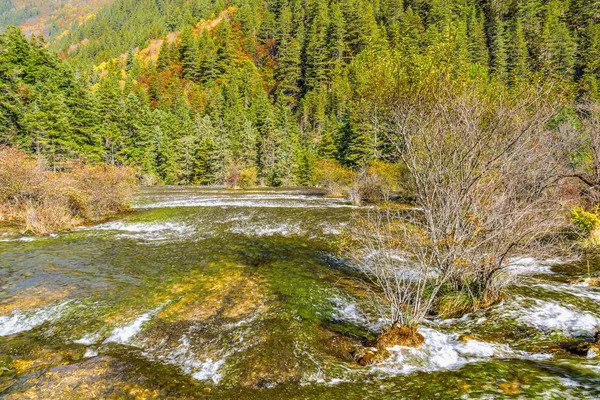 Autumn view of Pearl Shoals with pure water. — Stock Photo, Image