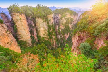 Zhangjiajie Forest Park günbatımı zaman.