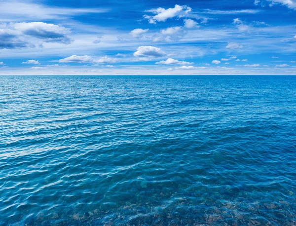 Vista al mar durante el día . — Foto de Stock