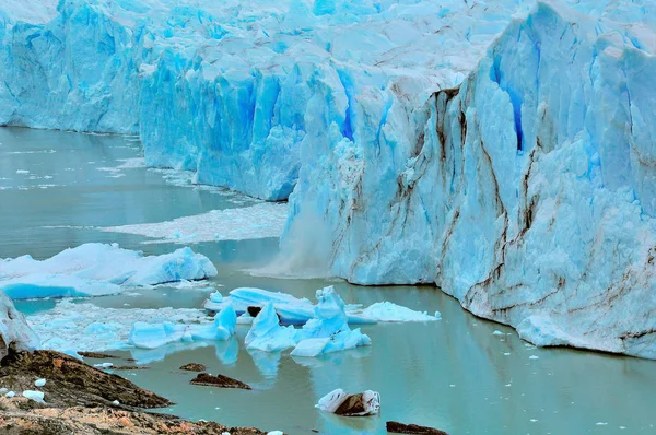 Άκρη του παγετώνα Περίτο Μορένο. — Φωτογραφία Αρχείου