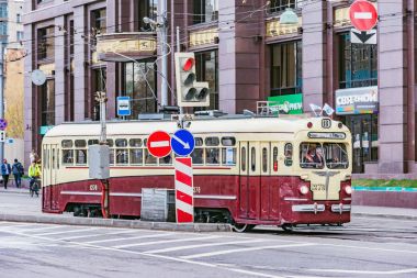 Yolcu vintage tramvay.