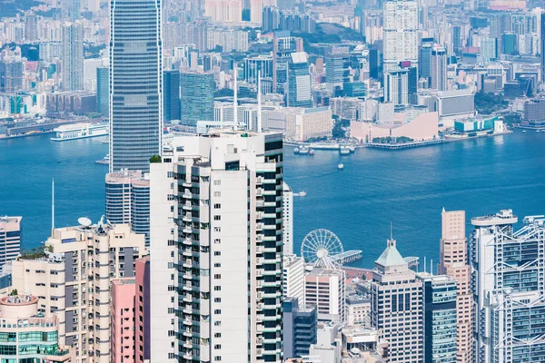 Vue du centre-ville de Hong Kong depuis Victoria Peak. — Photo