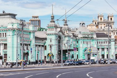 Belarus demiryolu terminalinin kare görünümü.