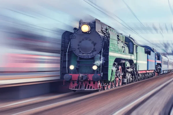 Retro Steam Train Moves Fast Station — Stock Photo, Image