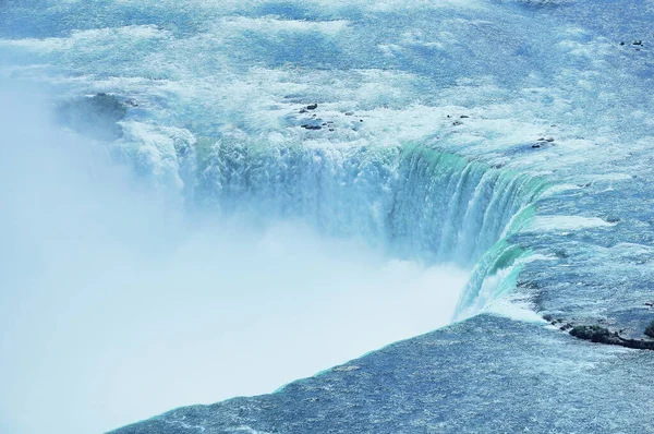 Vackra Niagara Faller Med Dimmolnet Ovanför Förenta Staterna — Stockfoto