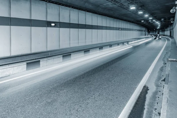 Stadsweg Lange Donkere Tunnel — Stockfoto