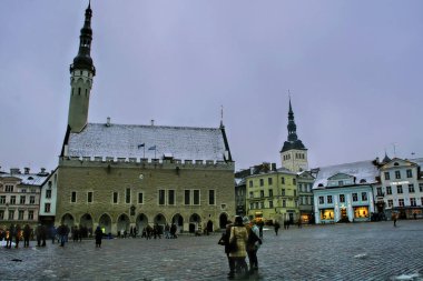 Tallinn, Estonya, 02.06.2019. Kışın Eski Tallinn sokakları.