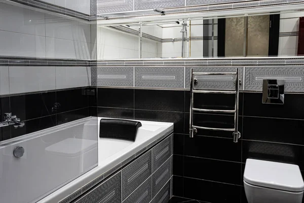 Interiér Moderní Světlé Koupelny Umyvadlem — Stock fotografie