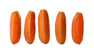  Kahverengi pirinç beyaz arka planda izole edilmiş