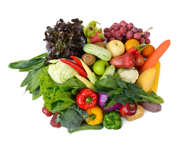 Grönsaker och frukt på vit bakgrund — Stockfoto