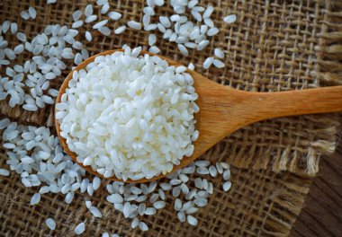 tahta kaşık pirinç 