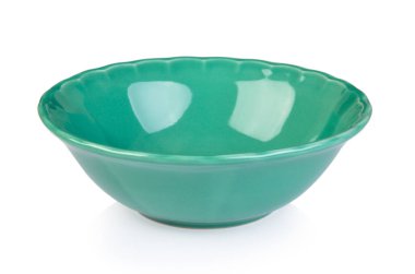 beyaz arkaplanda kase