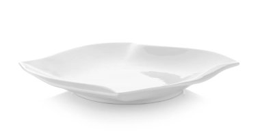 Beyaz zemin üzerinde modern seramik beyaz plaka