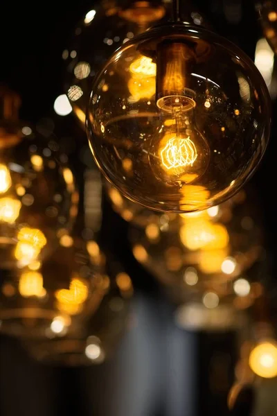 Dekorative Einmachglas Stil gelbe Glühbirnen — Stockfoto