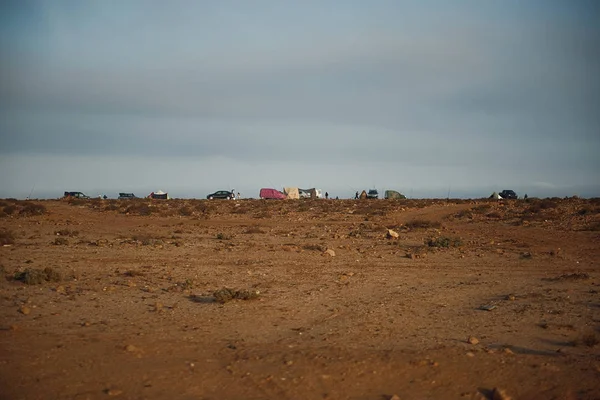 Tenda da campeggio sulla pittoresca costa occidentale del Sahara occidentale, Marocco, Africa — Foto Stock